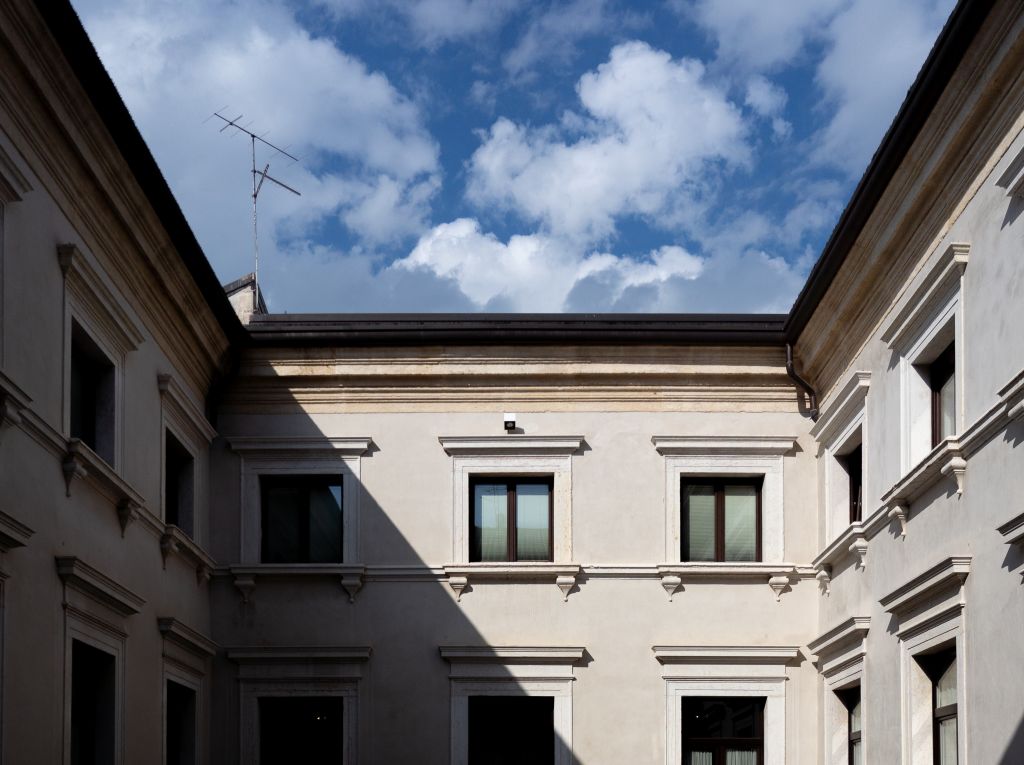 I candidati devono avere esperienze significative nel campo dell’istruzione e della formazione o nell’ambito dell’innovazione scientifica e tecnologica. Il termine per l’invio delle domande è fissato per domenica 21 luglio