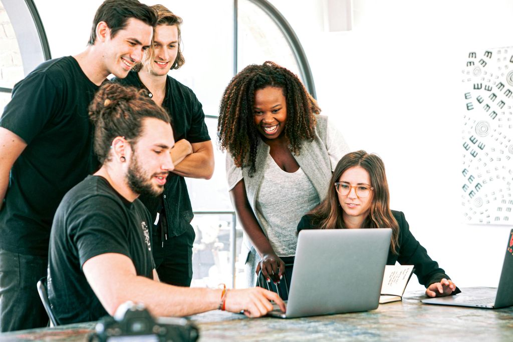 Al via le candidature al programma laboratoriale di Fondazione e Upskill 4.0: i team di giovani trasformano l’AI generativa dall’idea al prototipo nelle imprese di Verona, Vicenza, Mantova e Belluno
