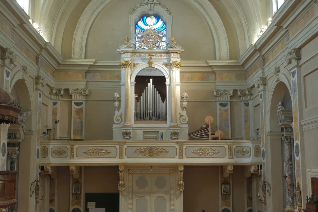 La presentazione del volume dedicato al restauro e il concerto inaugurale, nella Chiesa dei Santi Filippo e Giacomo Apostoli, accompagneranno la restituzione alla comunità di un bene prezioso, tornato a nuova vita grazie al sostegno della Fondazione