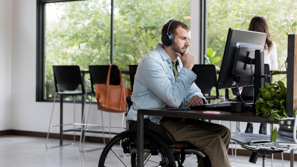 Il nuovo bando del Fondo per la Repubblica Digitale sostiene percorsi innovativi per rafforzare competenze, autonomia e opportunità lavorative delle persone con disabilità e invalidità